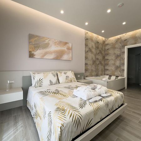 Al Civico3 Home & Suites Salerno Dış mekan fotoğraf